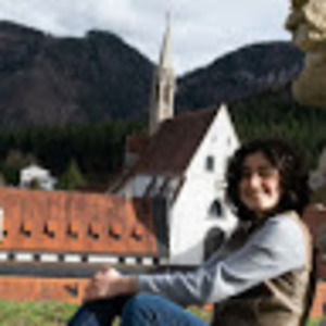 Meet your Posher, Riley